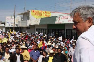 El Lic. Andrés Manuel López Obrador Presidente Legítimo de México ahora está de gira por municipios de Tamaulipas
