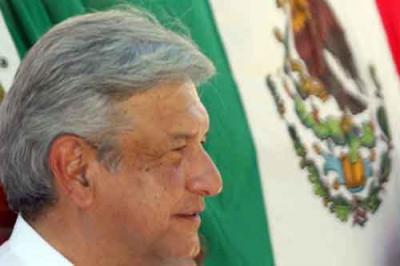 El Lic. Andrés Manuel López Obrador Presidente Legítimo de México  cumplió plenamente con sus programas de campaña